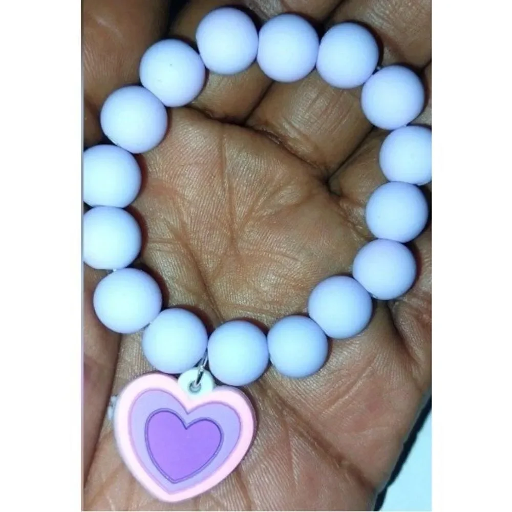 Beautiful beaded heart charm bracelet girls